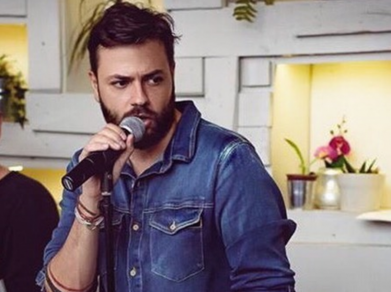 Πέτρος Πυλαρινός: Στο χειρουργείο ο τραγουδιστής των Alcatrash