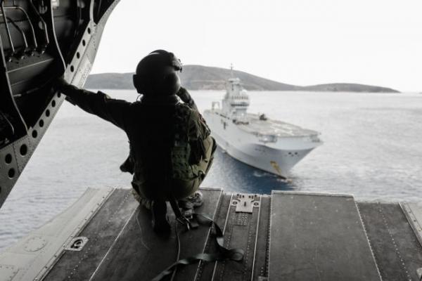Μέγας Αλέξανδρος : Άσκηση γεμάτη συμβολισμούς από Ελλάδα, ΗΠΑ και Γαλλία [Εντυπωσιακές εικόνες]