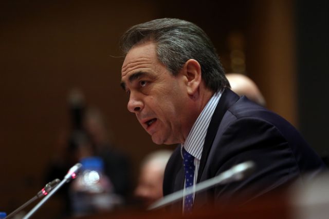 Μίχαλος: Προτάσεις για απαλλαγή της πραγματικής οικονομίας από τα κόκκινα δάνεια