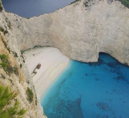 Γκάφα γερμανικής εταιρείας : Έβαλε το «Ναυάγιο» της Ζακύνθου στην… Τουρκία