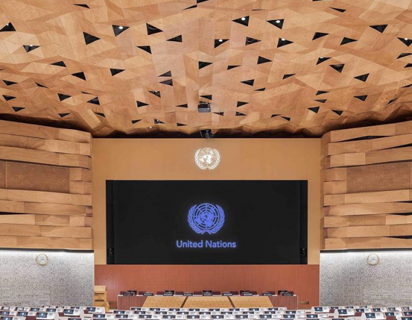 Κύματα αμμόλοφων «πλημμυρίζουν» τον ΟΗΕ