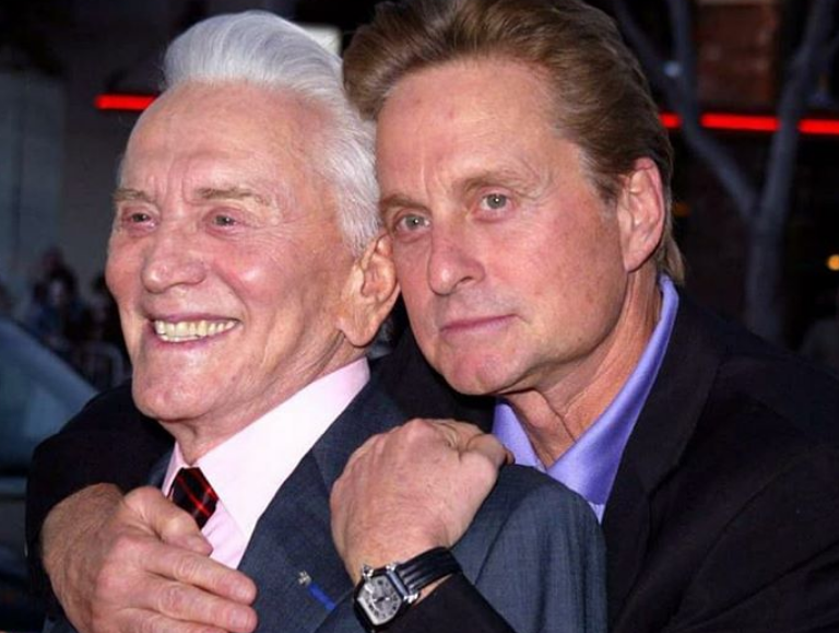 Κερκ Ντάγκλας : Ούτε δεκάρα στον γιο του Μάικλ