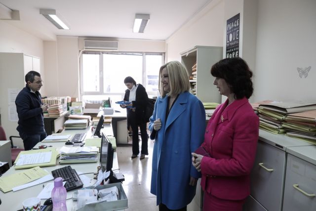 Γεννηματά : Αυξήθηκαν 50% οι εκκρεμείς συντάξεις – Ανίκανη η κυβέρνηση να λύσει το πρόβλημα