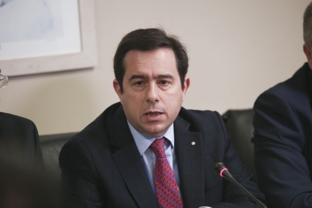 Μηταράκης : Δεν υπάρχουν κρούσματα κοροναϊού στις δομές προσφύγων