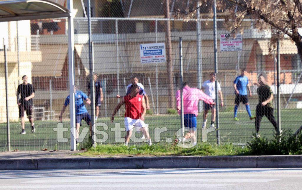 Αδιανόητο: Πήγαν για ποδόσφαιρο παρά τις προειδοποιήσεις για τον κοροναϊό