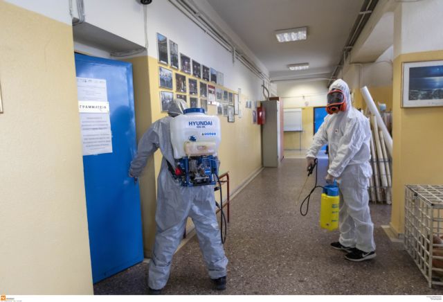 Κοροναϊός: «Λουκέτο» σε σχολεία, πανεπιστήμια και φροντιστήρια – Το σκεπτικό της απόφασης