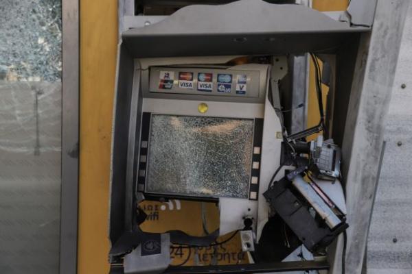 Έκρηξη σε ATM στη Νέα Πεντέλη – Δεν μπόρεσαν να πάρουν χρήματα