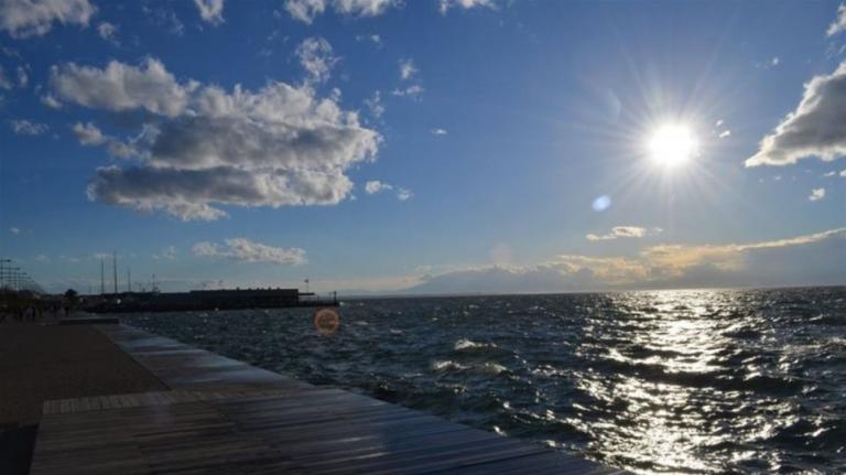 Καιρός: Βελτιωμένος την Πέμπτη με άνοδο θερμοκρασίας