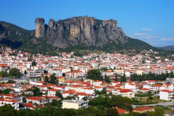 Κοροναϊός: «Λουκέτο» και στα Μετέωρα – Δεν θα δέχονται επισκέπτες