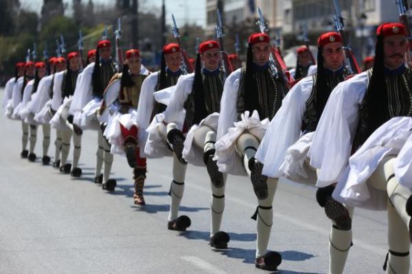 Διαφορετικός ο εορτασμός της 25ης Μαρτίου – Τι αλλάζει λόγω κοροναϊού