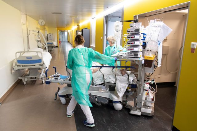 Κοροναϊός: «Σπίθα» ελπίδας από ασθενή 101 που νίκησε τον ιό