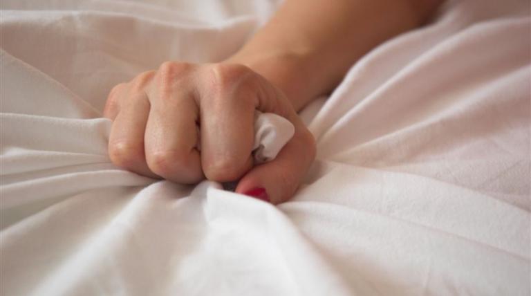 Η καραντίνα… πλουτίζει τον κλάδο των ερωτικών βοηθημάτων