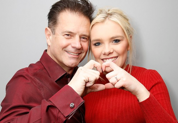 Απίστευτο κι όμως αληθινό: Έγινε γιαγιά στα 21 της!