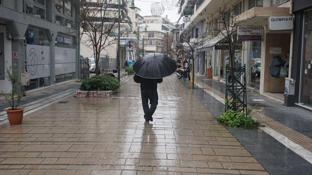 Aστατος ο καιρός την Τετάρτη