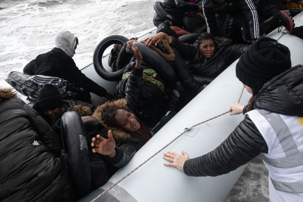 Προσφυγικό: «Χωρίζεται» στα δύο η Μυτιλήνη – Ρατσιστικό παραλήρημα από ακραία στοιχεία