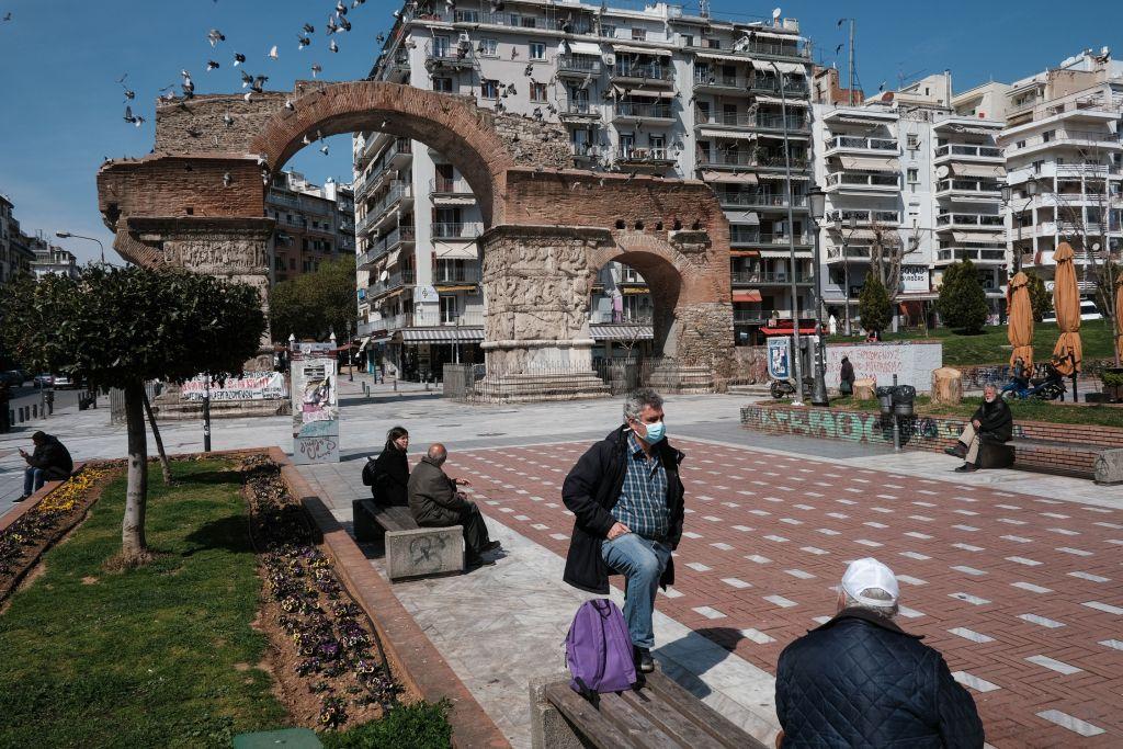 Ο κοροναϊός αλλάζει τη ζωή μας – Ποιες είναι οι μόνες μετακινήσεις που «επιτρέπονται» από εδώ και πέρα