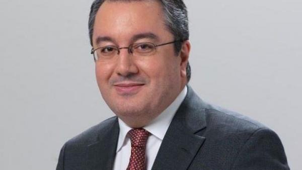 Κορονοϊός – Μόσιαλος : Στις 2-3 καλύτερες χώρες της Ευρώπης η Ελλάδα στην αντιμετώπιση του ιού