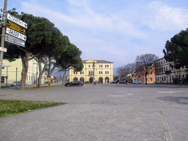 Κοροναϊός : Πώς κατάφερε μια ιταλική πόλη να μηδενίσει τα κρούσματα
