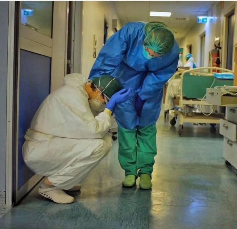 Ο κοροναϊός «λυγίζει» τους μαχητές των νοσοκομείων: Σε καραντίνα 300 εργαζόμενοι – Συναγερμός σε Γεννηματάς, Αγία Όλγα