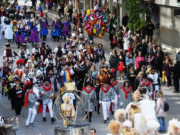 Editorial Ta Nea: Excuses