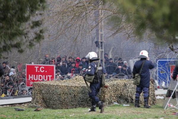 Πρόεδρος κοινότητας Φερών : «Έχουμε ακήρυχτο πόλεμο, να κλείσει το τελωνείο των Κήπων»