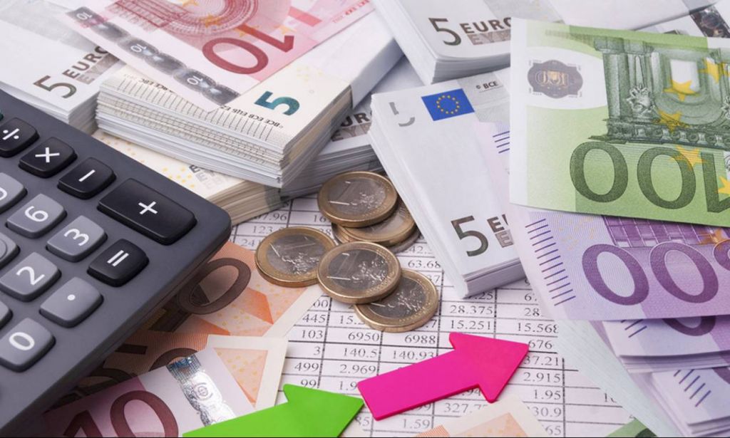 Κοροναϊός : «Κύμα» αιτήσεων για τα 800 ευρώ – Τι πρέπει να κάνετε