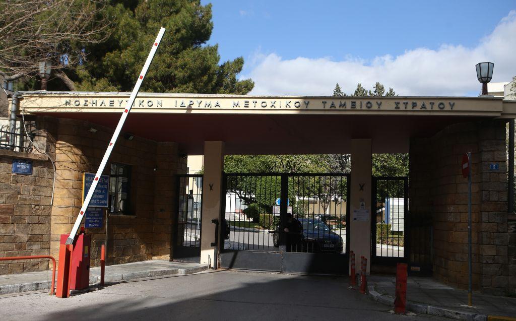 Kikilias details emergency health ministry Covid-19 measures, four hospitals treat only virus cases