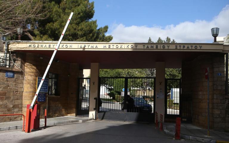 Kikilias details emergency health ministry Covid-19 measures, four hospitals treat only virus cases