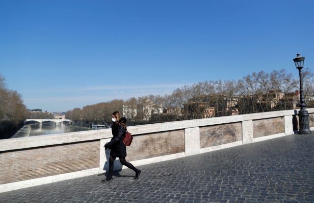 Κοροναϊός : Δραματική έκκληση στη Λομβαρδία – «Μείνετε σπίτι, δεν μπορούμε να σας βοηθήσουμε»