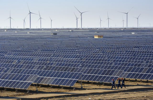 «Απογειώθηκε» το επενδυτικό ενδιαφέρον για τις ανανεώσιμες πηγές ενέργειας με την απλούστευση της αδειοδότησης
