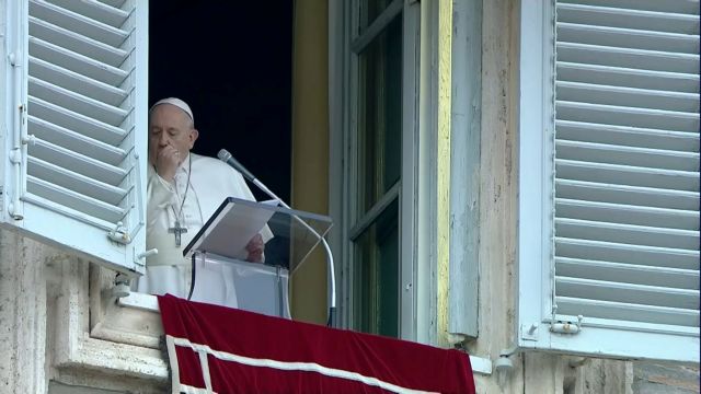 Αρνητικός στον κοροναϊό ο Πάπας Φραγκίσκος