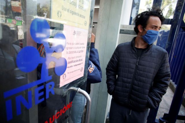 Κοροναϊός: Η Γαλλία επιτάσσει τις προστατευτικές μάσκες