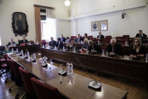 Προανακριτική Novartis : Μόνο με απόφαση της Ολομέλειας η διεύρυνση του κατηγορητηρίου για Παπαγγελόπουλο