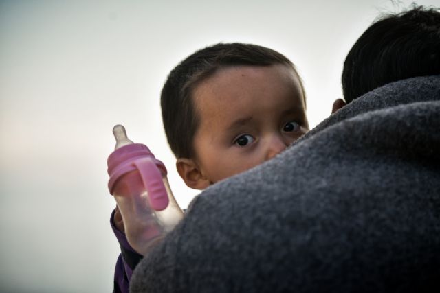 Ανθρωπιστική βοήθεια για τους πρόσφυγες προσφέρει η Κομισιόν στην Ελλάδα