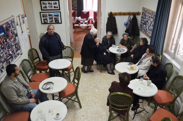 Κοροναϊός: Κλείνουν οι λέσχες Φιλίας του Δήμου Αθηναίων