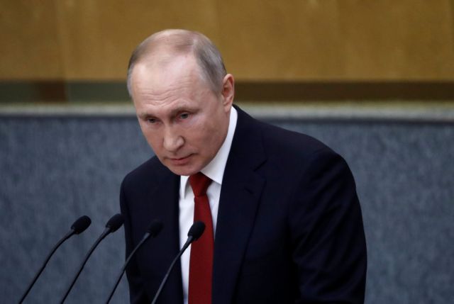Ρωσία: Εγκρίθηκαν από τη Δούμα οι συνταγματικές αλλαγές