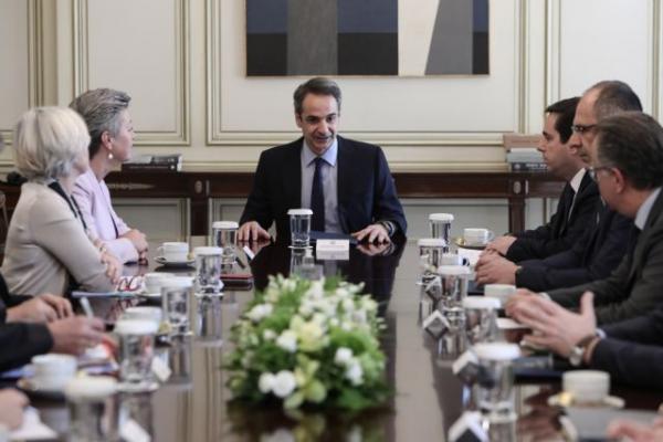 Μητσοτάκης προς ΕΕ : Αναλογικός καταμερισμός προσφυγικών ροών – Ζήτημα εθνικής ασφάλειας οι τελευταίες εξελίξεις