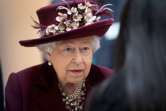 Κοροναϊός : Η βασίλισσα Ελισάβετ εγκαταλείπει το Μπάκιγχαμ
