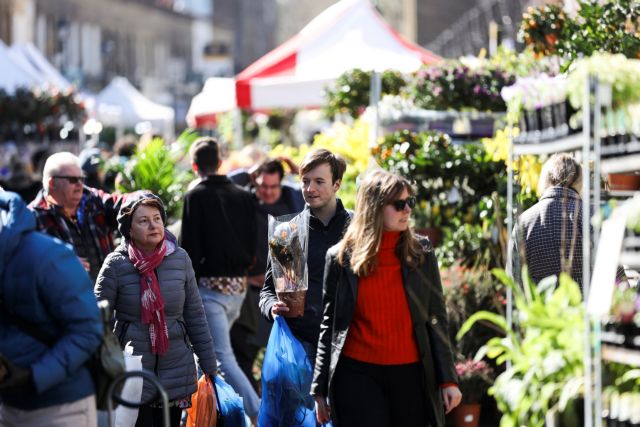 Έκκληση στους λονδρέζους να παραμείνουν σπίτι τους από τον δήμαρχο τη πόλης