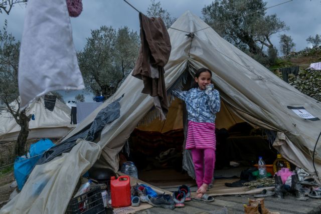 Προσφυγικό : Τραγική η κατάσταση στα νησιά – Επαναπατρισμοί με δώρο 2.000 ευρώ η «λύση» της ΕΕ