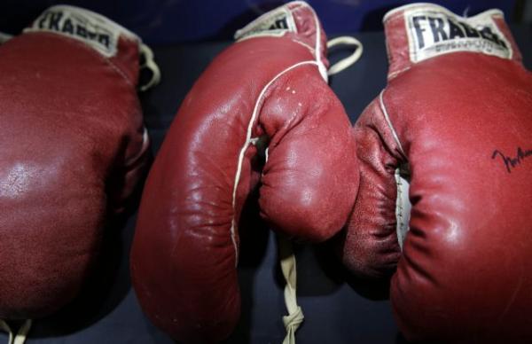 Πέραμα : Βράβευσαν τη 12χρονη αθλήτρια που εξουδετέρωσε τον επίδοξο βιαστή της