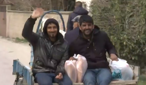 Οδοιπορικό του MEGA στις τουρκικές πόλεις στα σύνορα