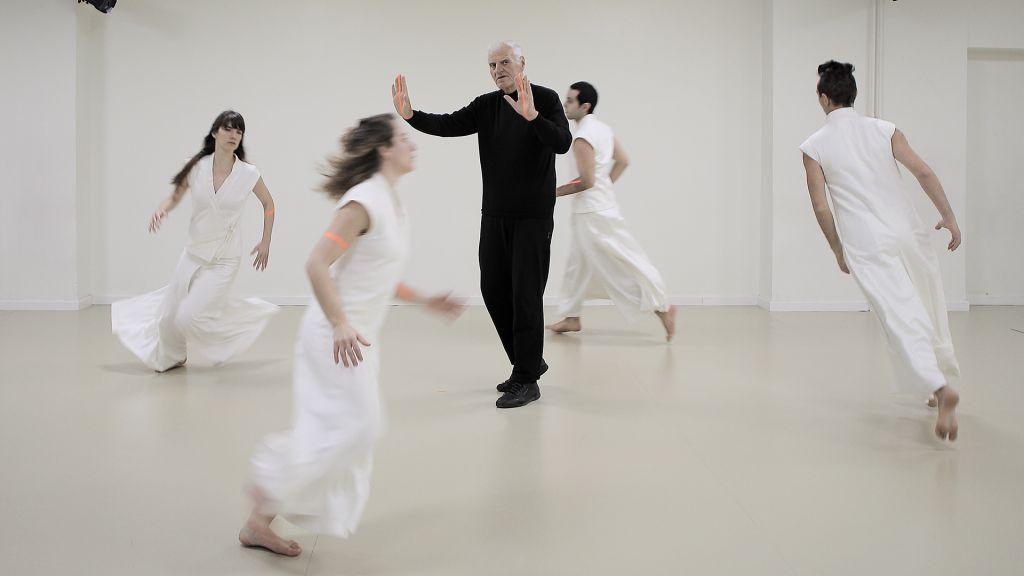 Ο χορογράφος Σπύρος Κουβαράς εμπνέεται από τον μύθο του Σισύφου