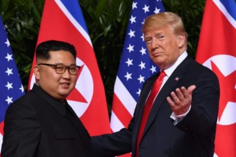 Ο κοροναϊός ενώνει Τραμπ και Κιμ Γιονγκ Ουν: Στο τραπέζι συνεργασία για την καταπολέμηση της επιδημίας