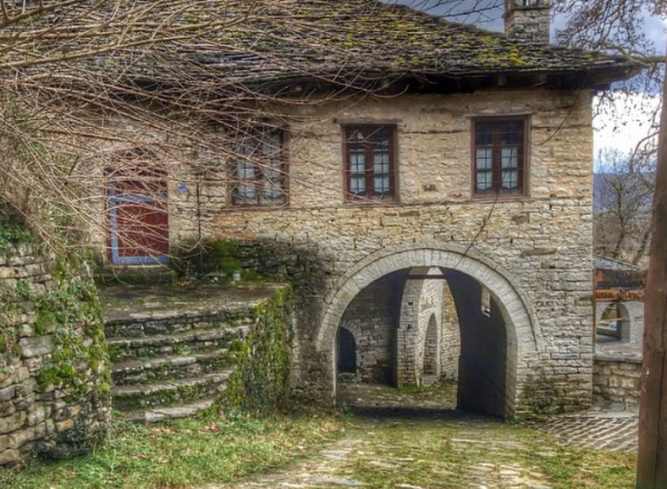 Κουκούλι : Ο θησαυρός της ζαγορίσιας παράδοσης