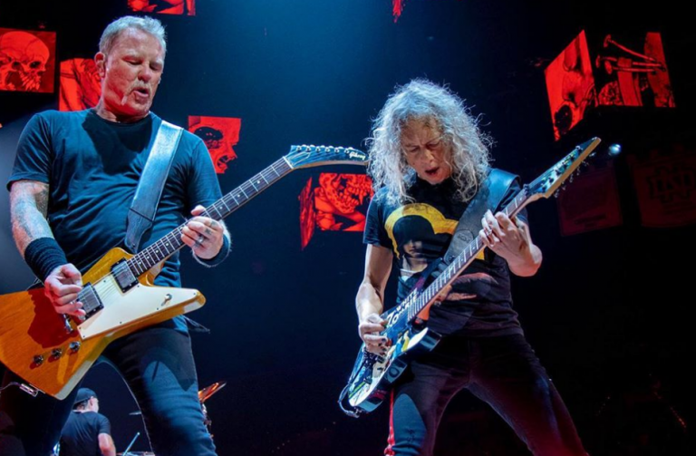 Δείτε τι έκαναν fans των Metallica