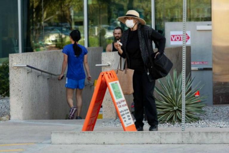 Κοροναϊός – ΗΠΑ : Άνδρας στην Αριζόνα πέθανε λόγω μιας ουσίας που ο Τραμπ παρουσίαζε ως «θεραπεία»