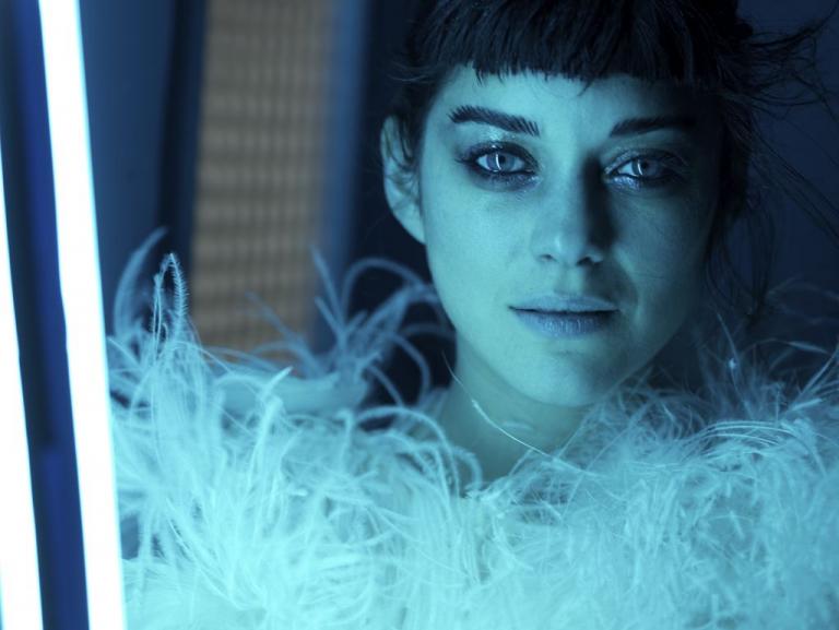 Το μεγάλο «ναι» της Μαριόν Κοτιγιάρ στον οίκο Chanel