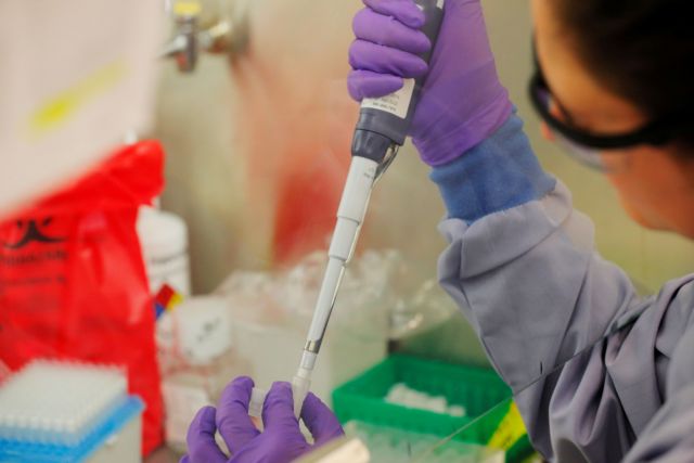 Κοροναϊός : Νέα δεδομένα από έλληνες επιστήμονες για την καταπολέμηση του ιού