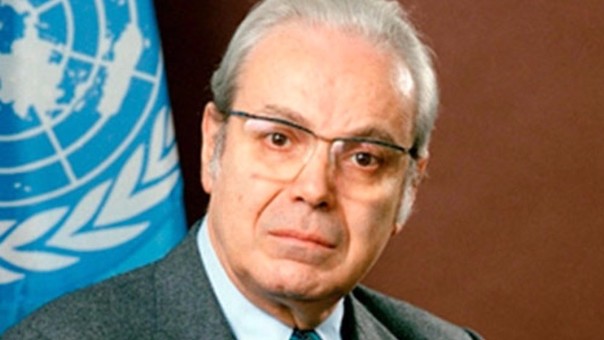 Πέθανε σε ηλικία 100 ετών ο πρώην ΓΓ του ΟΗΕ Χαβιέρ Πέρες δε Κουέγιαρ